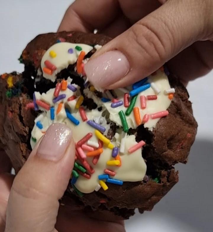 PASTEL DE CUMPLEAÑOS DE CHOCOLATE